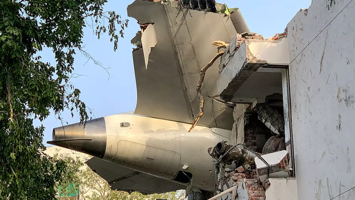Sobering conversation explains what happened in Air India flight cockpit moments before crash