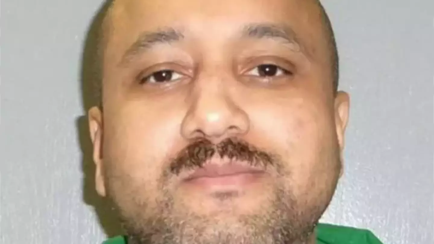 Death row inmate suffered 'botched' execution after choosing method only used five times in 50 years