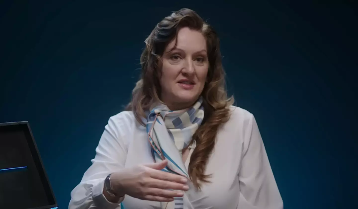 Former flight attendant Mandy Smith explained the reason in an interview with LADbible (LADbible)