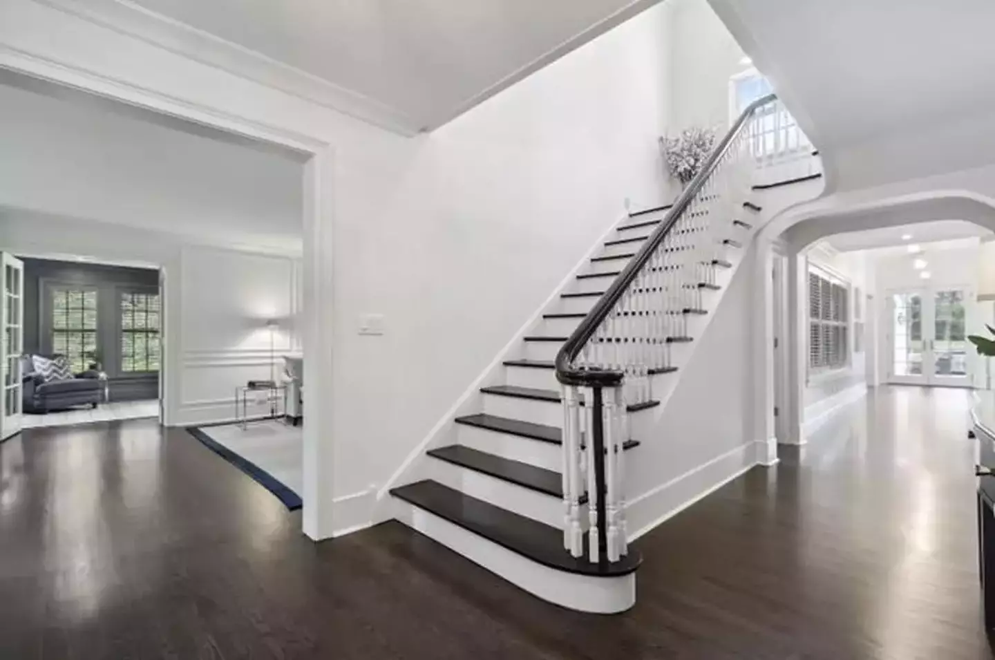 What the Home Alone house looks like now, but not for long according to its new owners (Redfin)