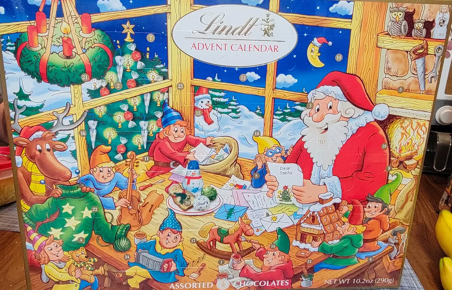 There are two major theories why some advent calendars only go up to the 24 December.