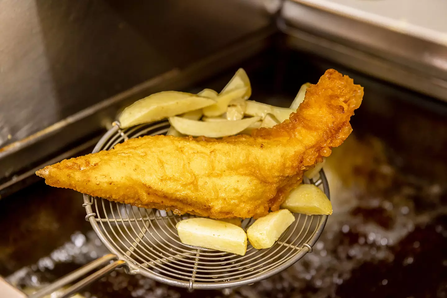 What if I told you the 'vinegar' you put on your fish and chips isn't actually vinegar? (Laura Zapata/Bloomberg)