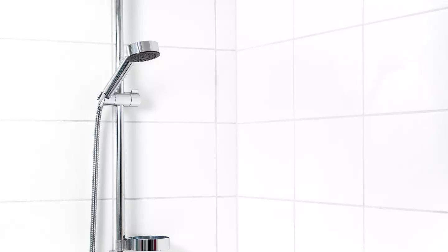 Doctor issues warning about peeing in the shower