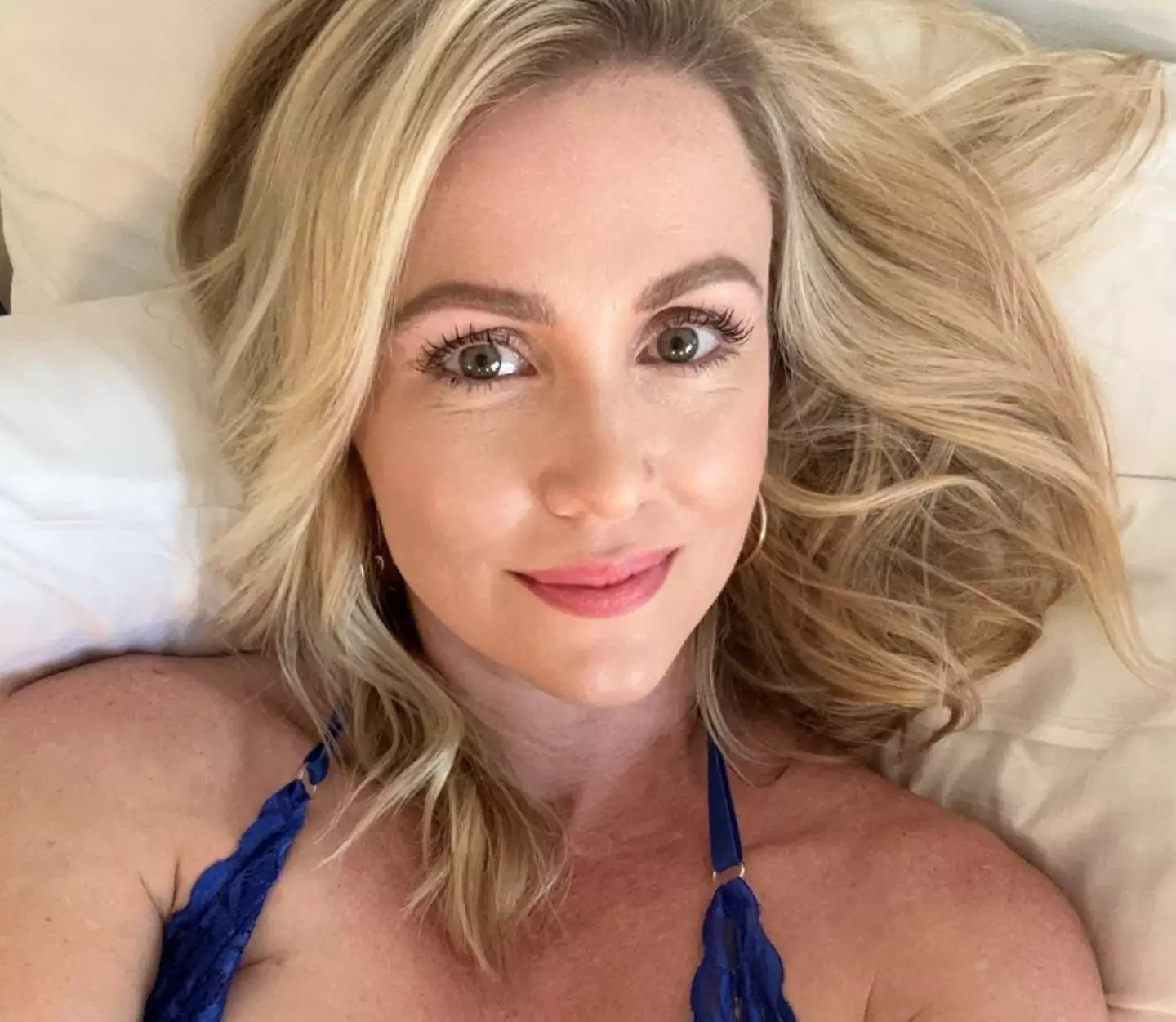 Kate is a pleasure coach and hypnotherapist (Instagram/KateShelor)