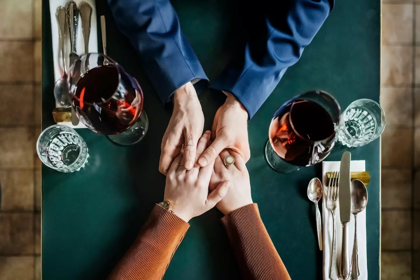 Here are the three questions you should never ask on a first date (Getty Stock Images)