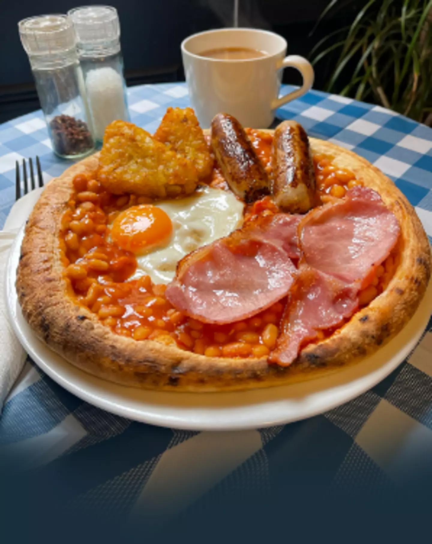 Full English Pizza