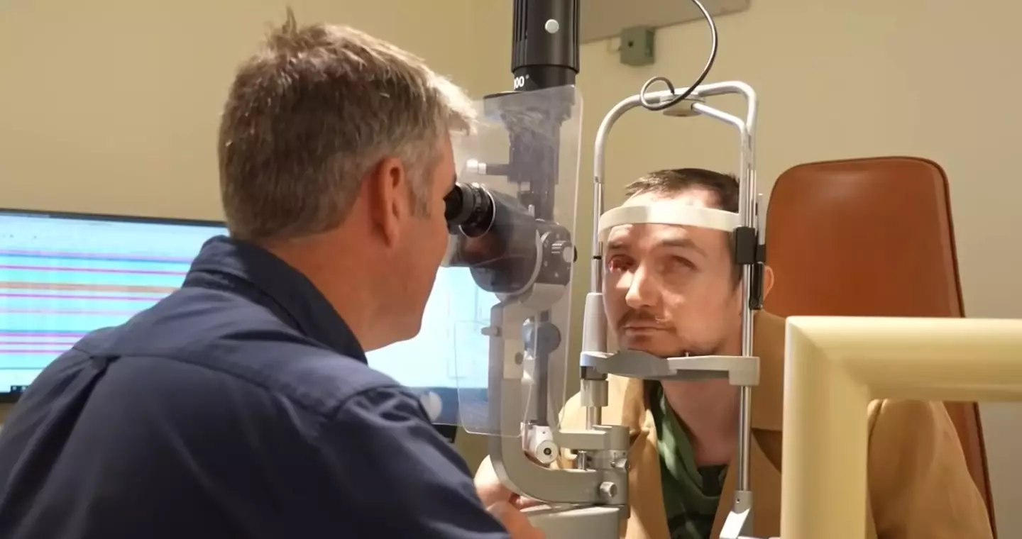 Chapman said the procedure was life-changing (YouTube/CBSChicago)