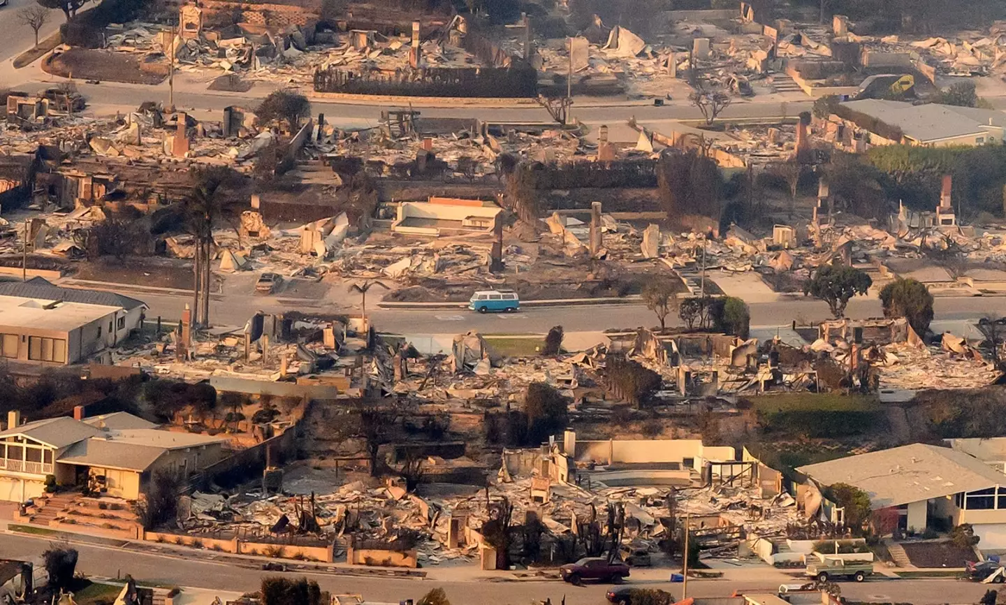 Thousands of residents are left without a home (JOSH EDELSON/AFP via Getty Images)