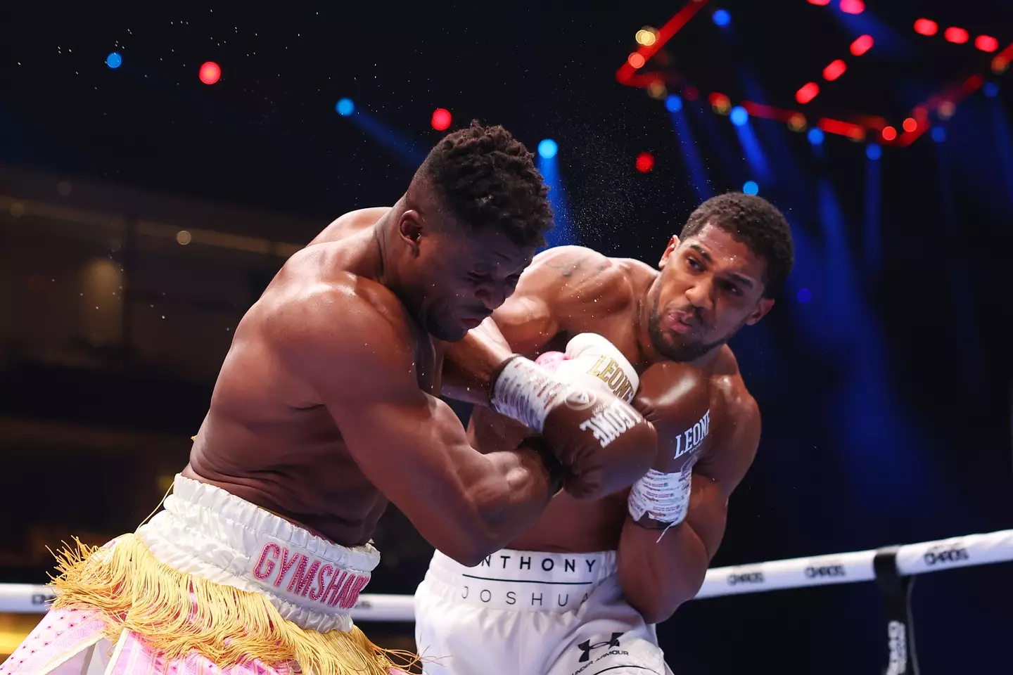 Anthony Joshua defeated Francis Ngannou last night (8 March).