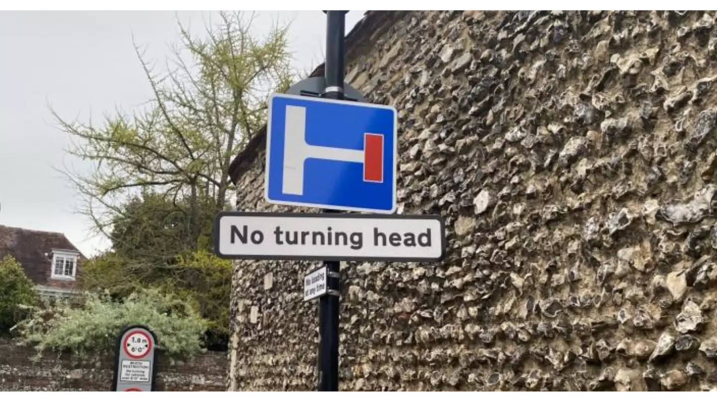 Brits confused by road sign that doesn't want you to look