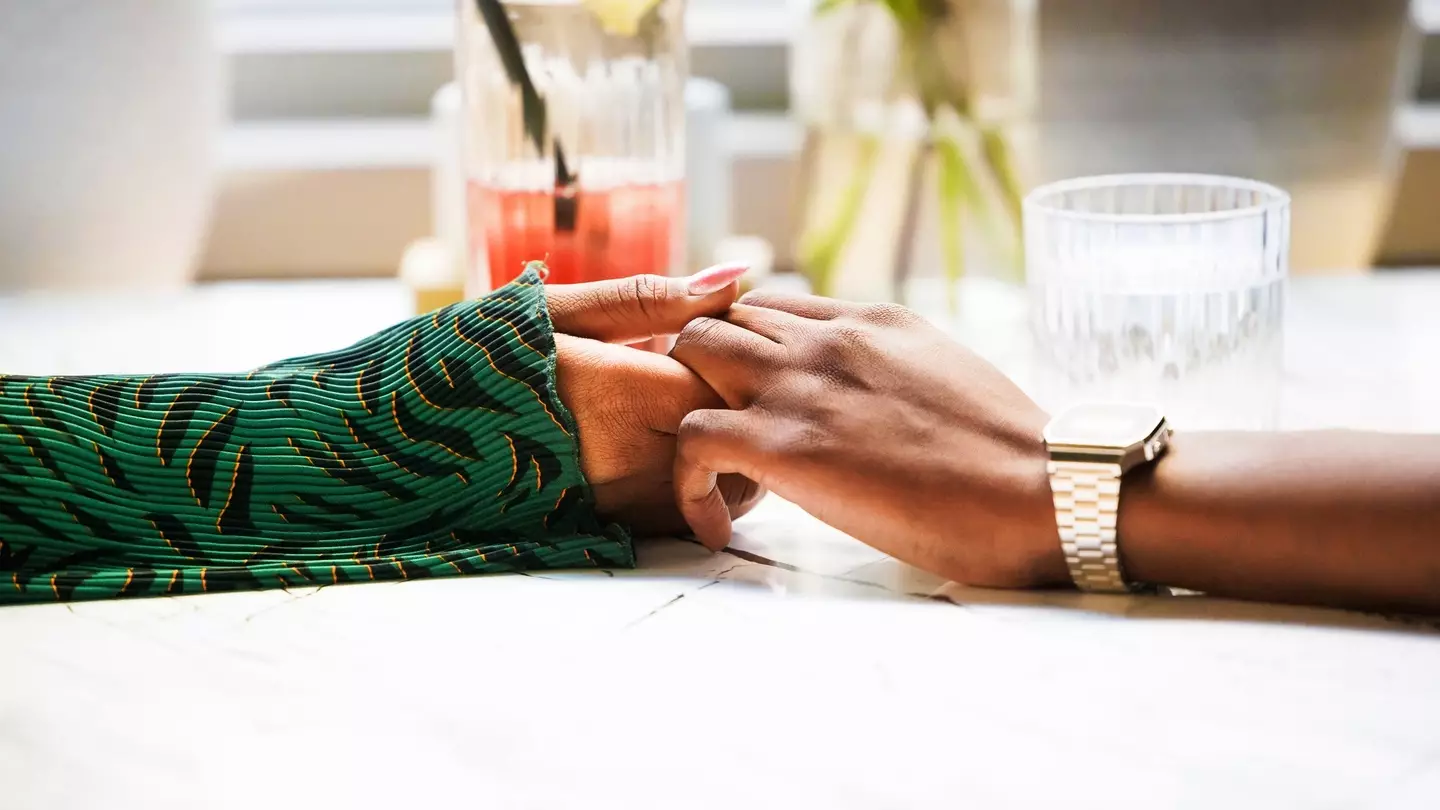 Psychoanalyst reveals 'real reason' men have affairs and it's not to do with sex