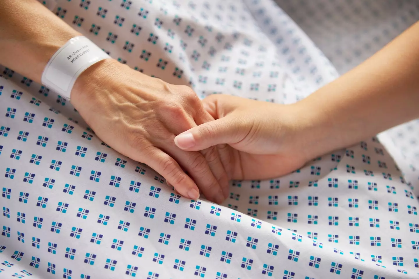 People have recalled their experience with the 'death rattle' (Getty Stock Images)