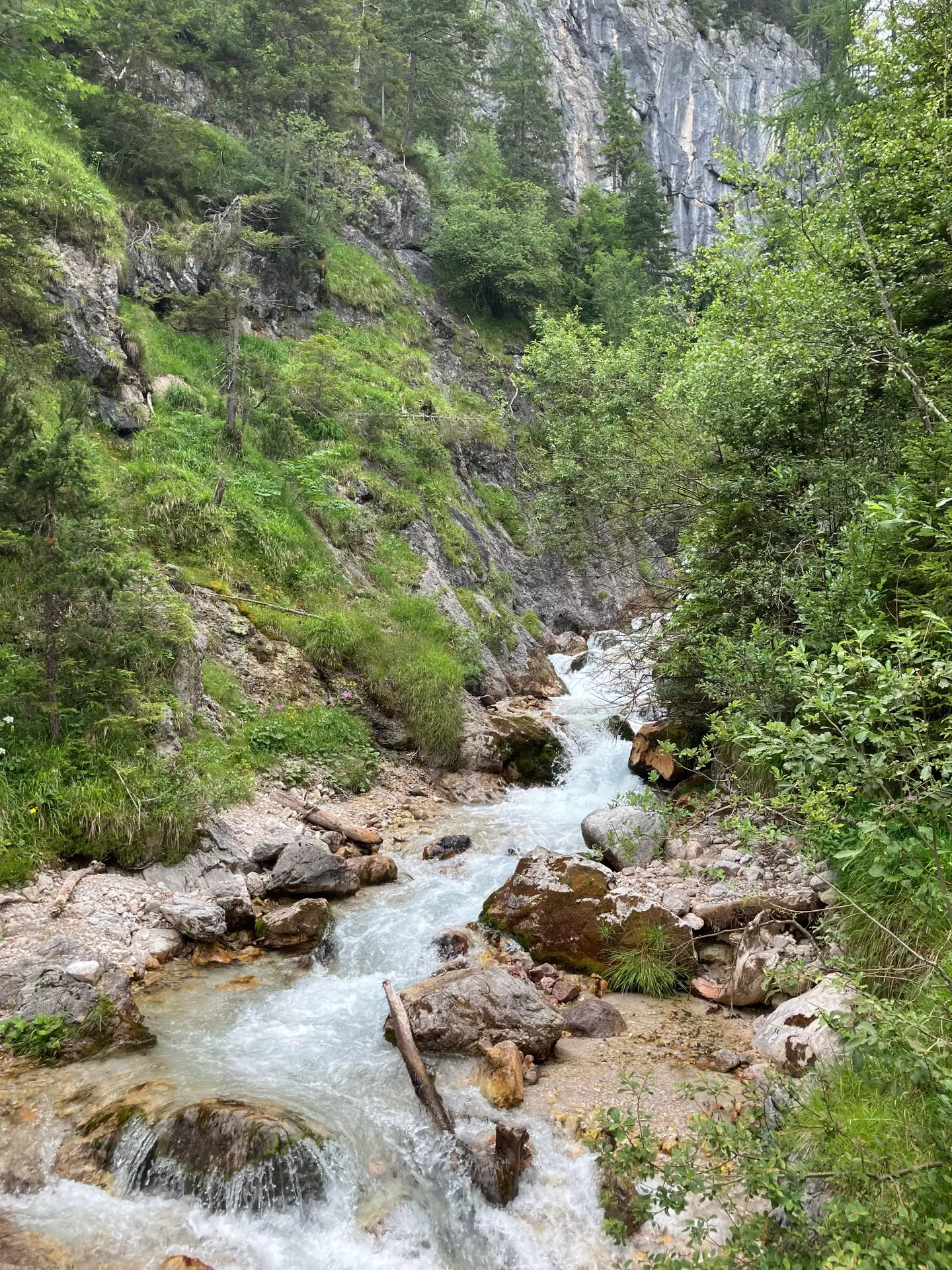 It had been a very rainy hike through the Silberkarklamm canyon (LADbible)