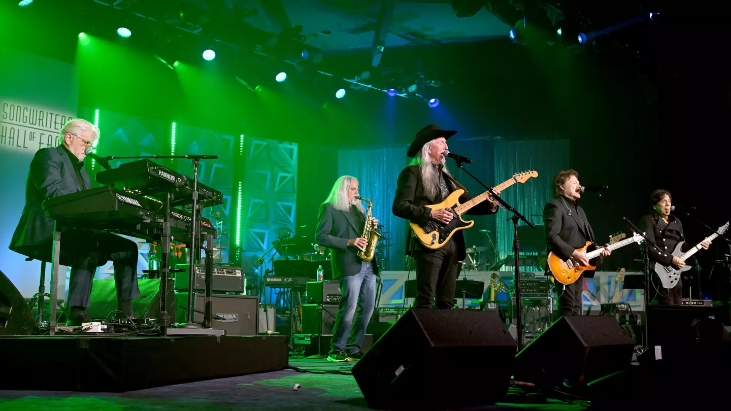 The Doobie Brothers' most recent set list plus last-minute tickets for world tour