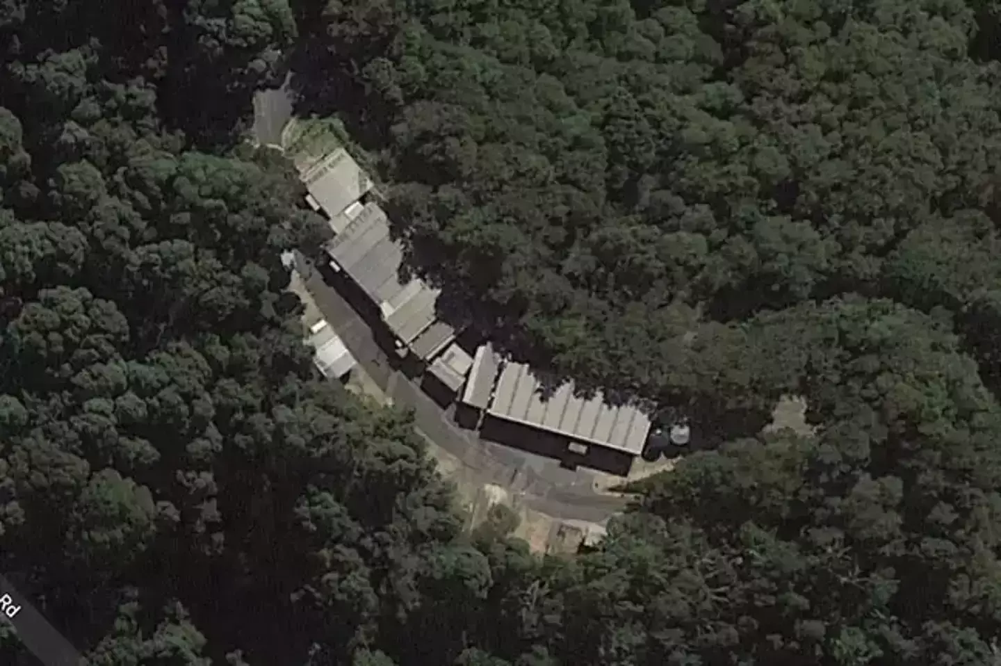 The roof is only used for equipment and campmates when there's torrential rain (Google Maps)