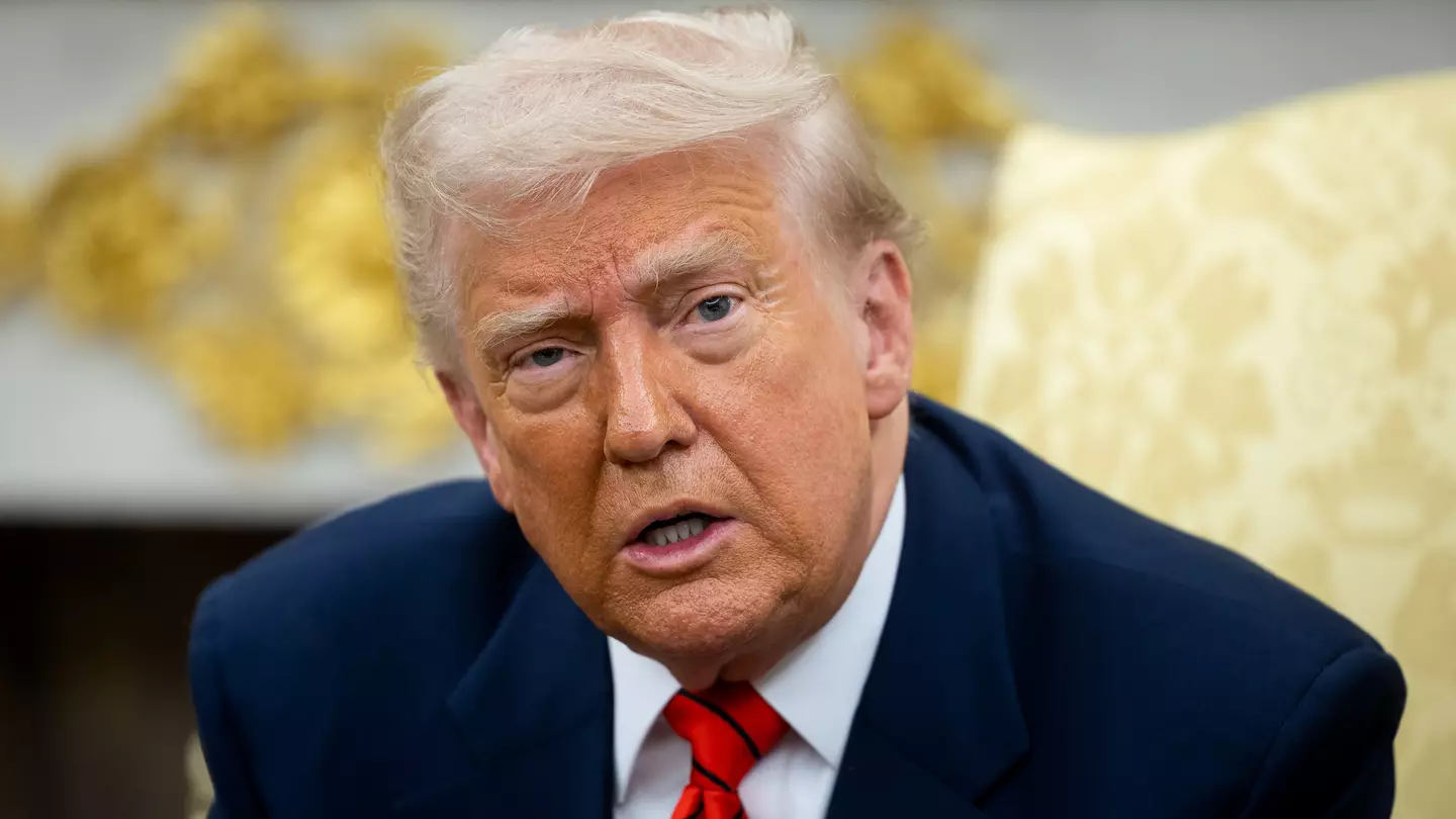 Donald Trump makes chilling WW3 ultimatum as he pushes for Canada to become '51st state'