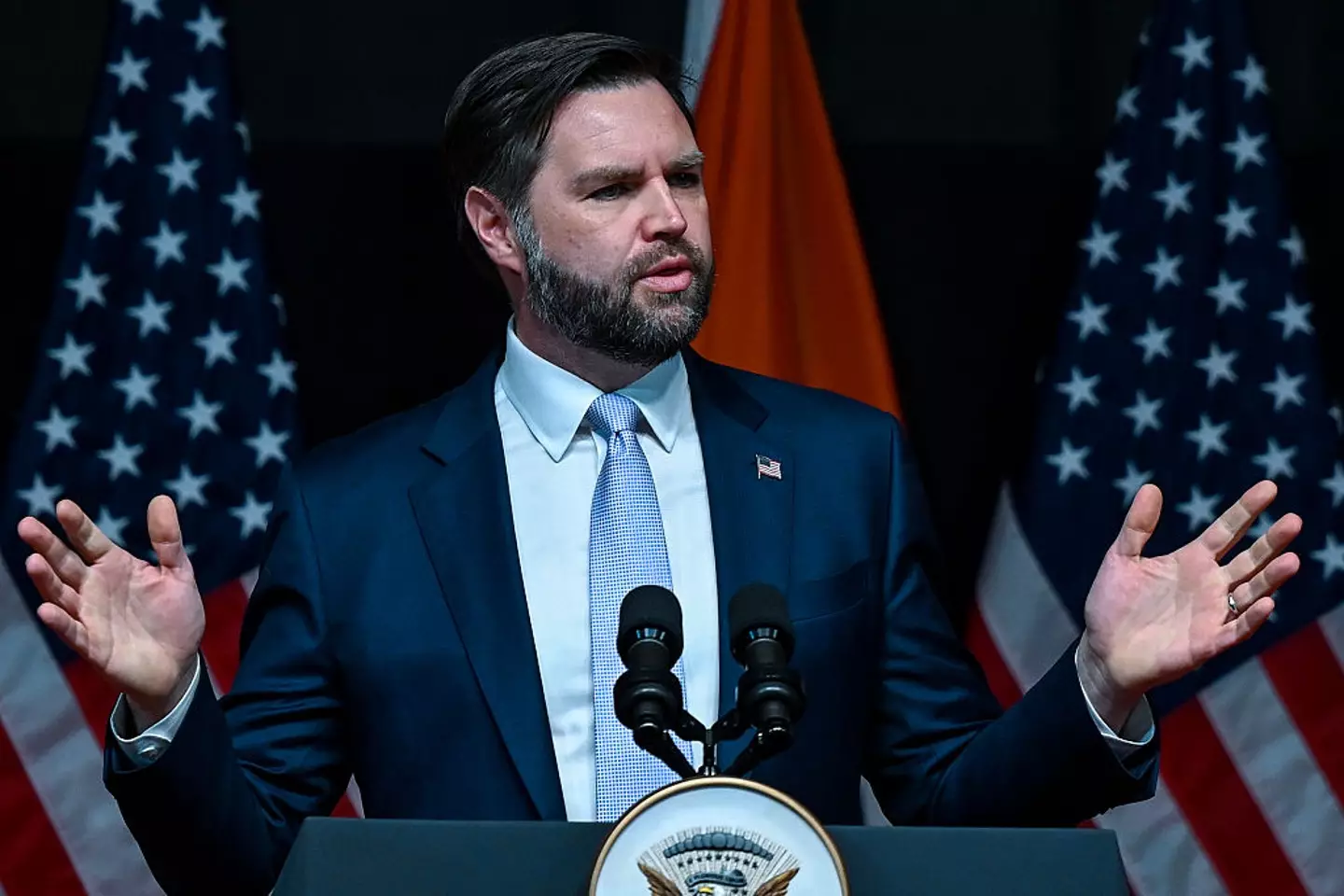 JD Vance has issued an ultimatum (Kenny Holston - Pool/Getty Images)