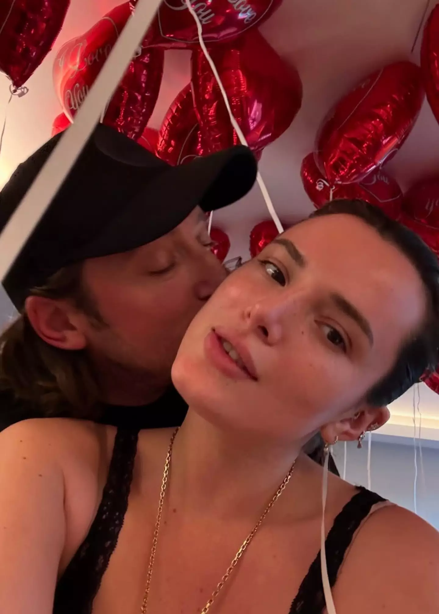 Bella Thorne popped the question to Matt Emms (Instagram/@bellathorne)