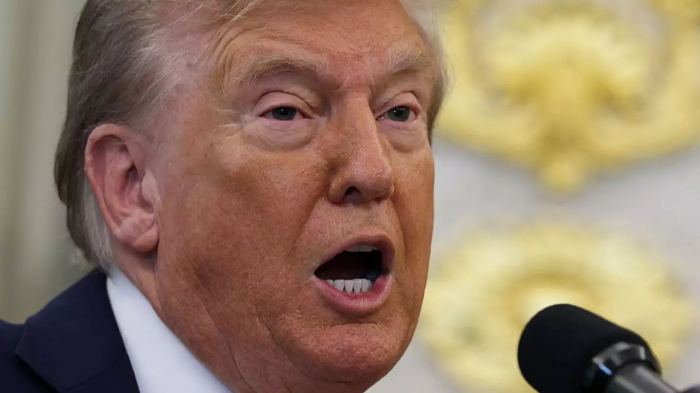 Internet spots the same detail about Trump's hands at first press conference since 'death' rumours
