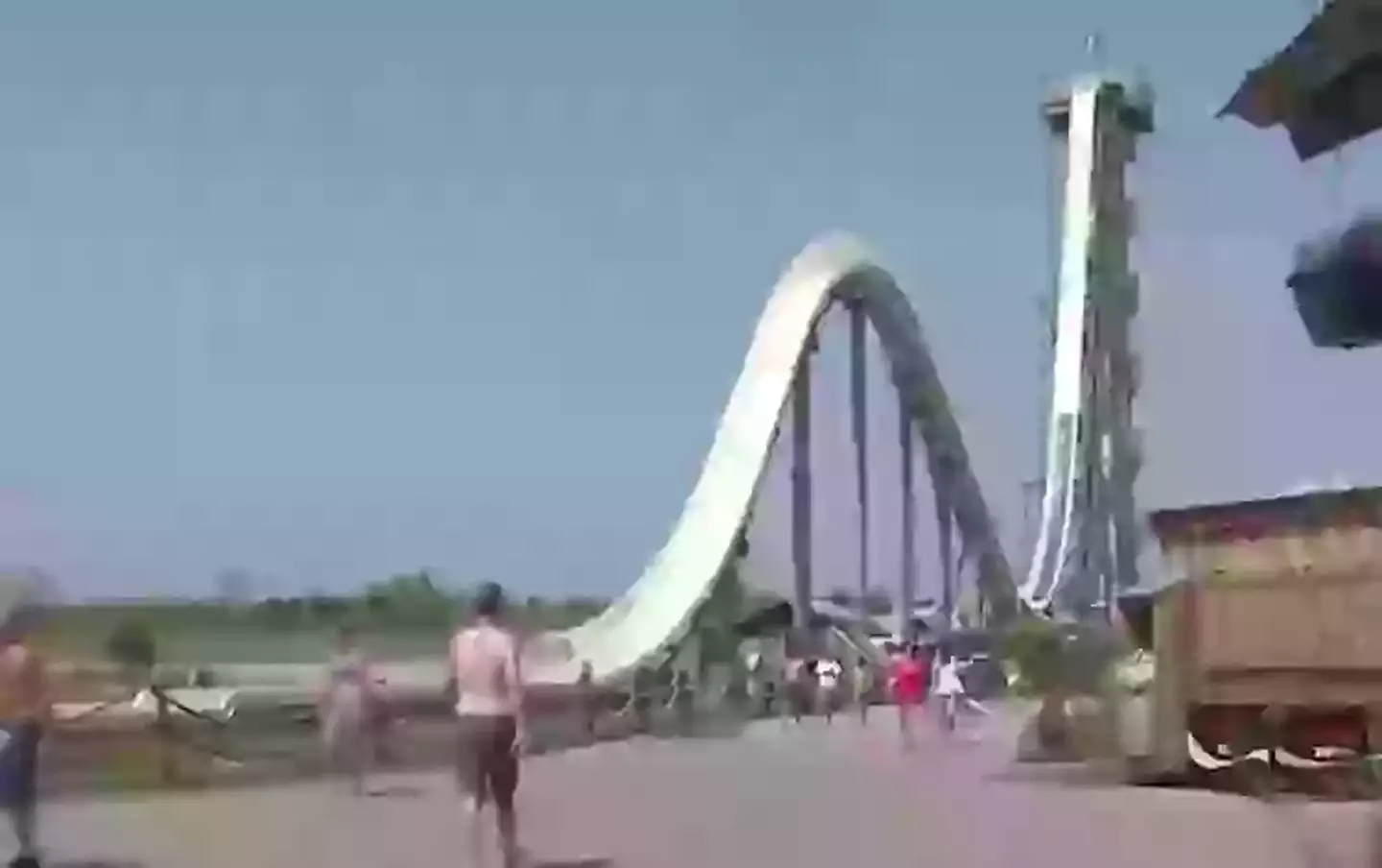 The water slide boasted of being the tallest in the world, but it was dangerously unsafe (The Atlantic)