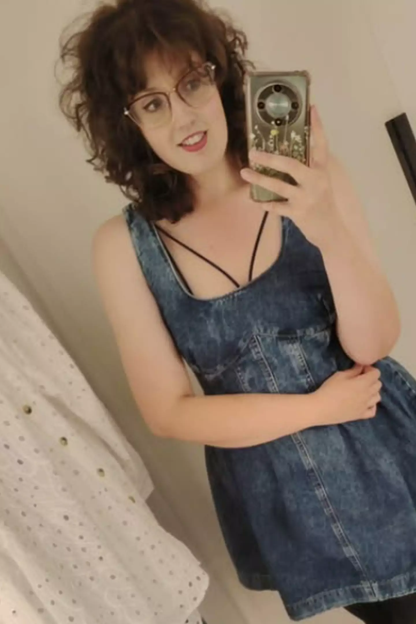 The mum is now dating the man she slept with before her wedding (Kennedy News and Media)