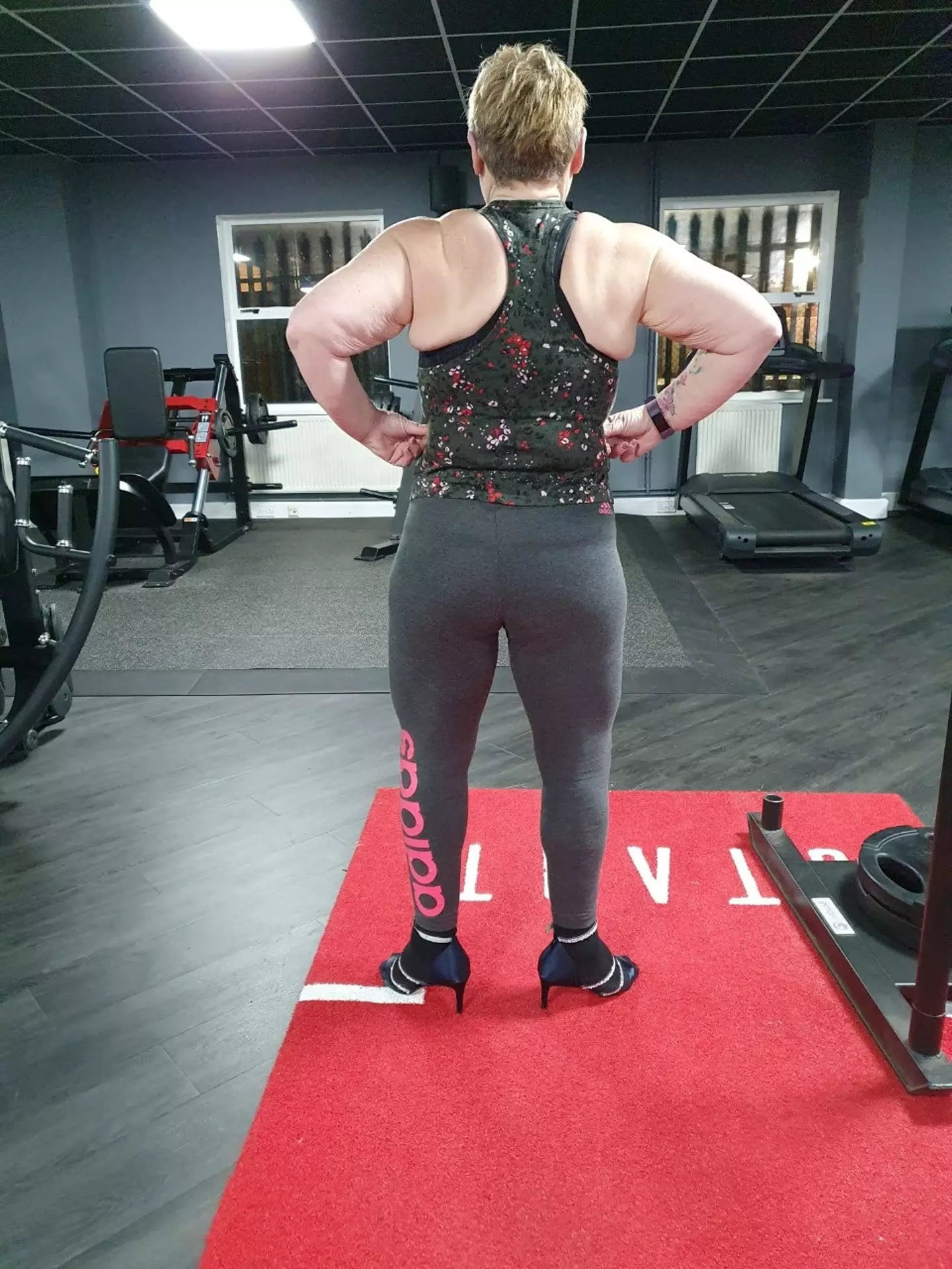 She is now being coached by UKUP/WUP pro athlete Lisa Morrison.