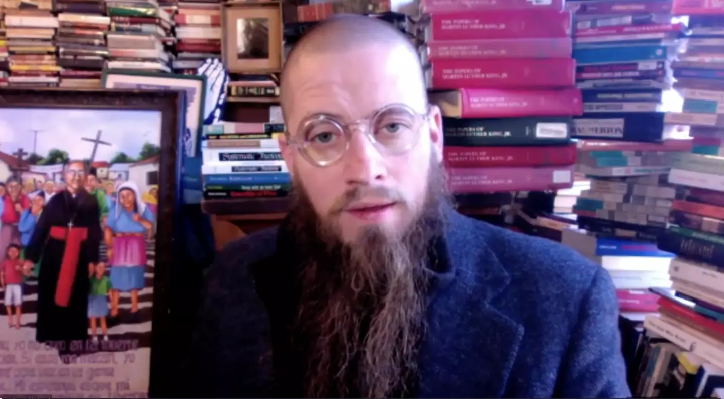 Rev Dr Jeff Hood says he is risking his own life by joining the killer in the chamber.