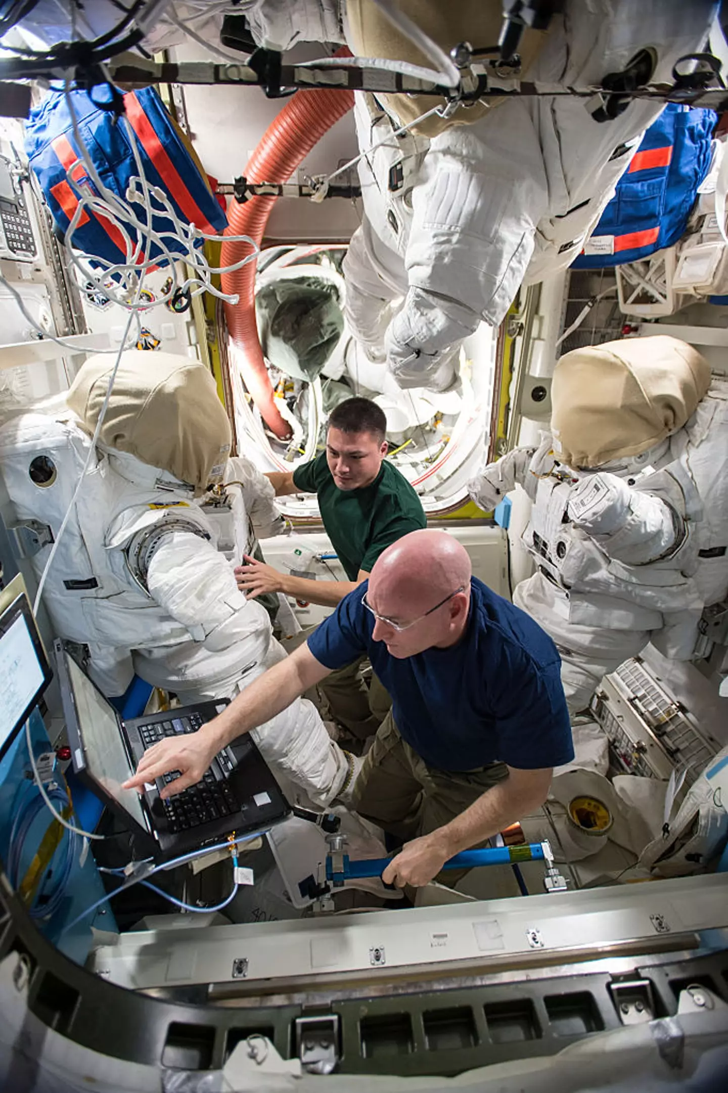 Scott Kelly in space during his mission (NASA via Getty Images)