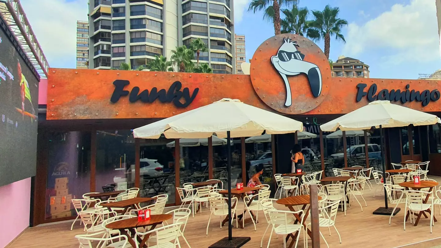 The bar where Oliver sadly lost his life (Facebook/Funky Flamingo Benidorm)