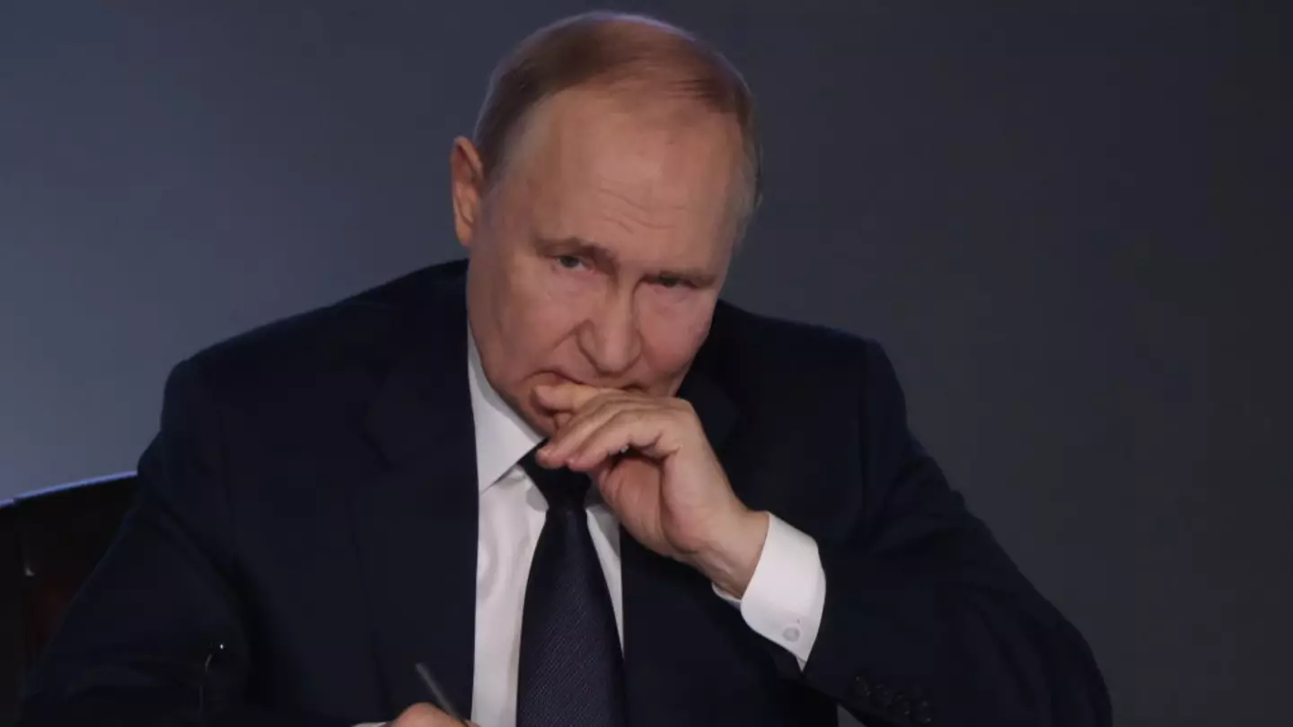 US sends message to Russia after resuming military aid and intelligence sharing with Ukraine