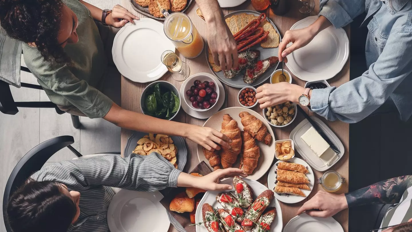 Family suffered terrifying death when they shared leftovers for breakfast