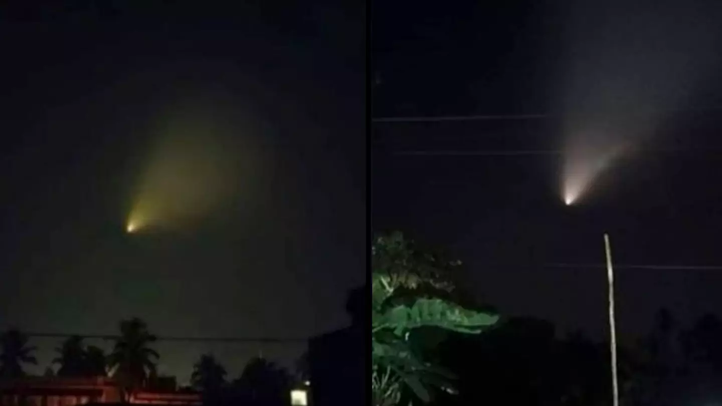 Officials share explanation for mysterious 'UFO' as light in sky vanishes in an instant