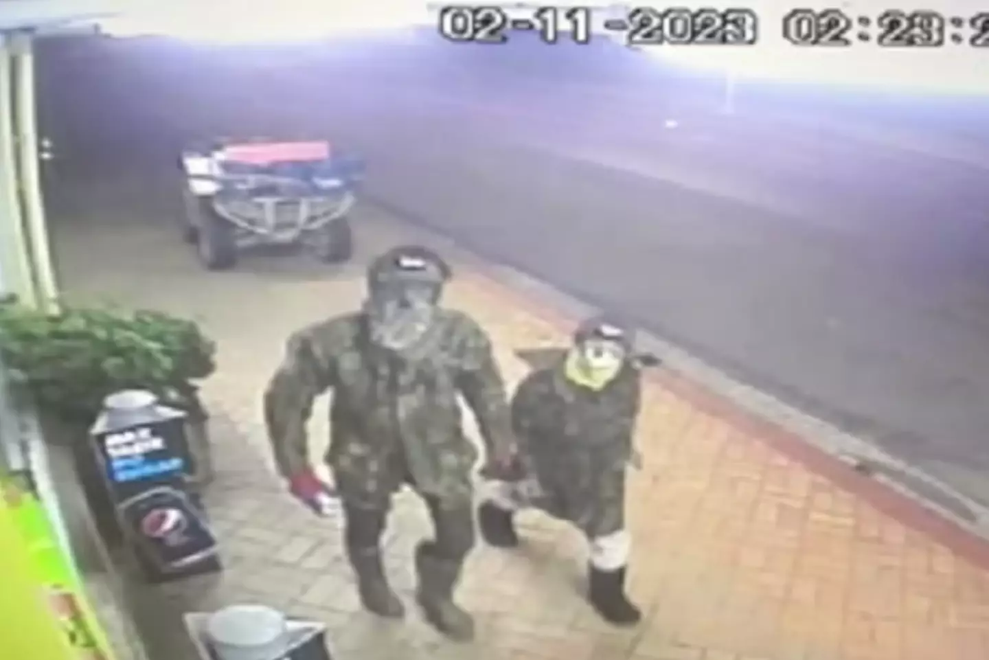This picture from 2023 is thought to show Tom Phillips and one of his children. (NZ Police)