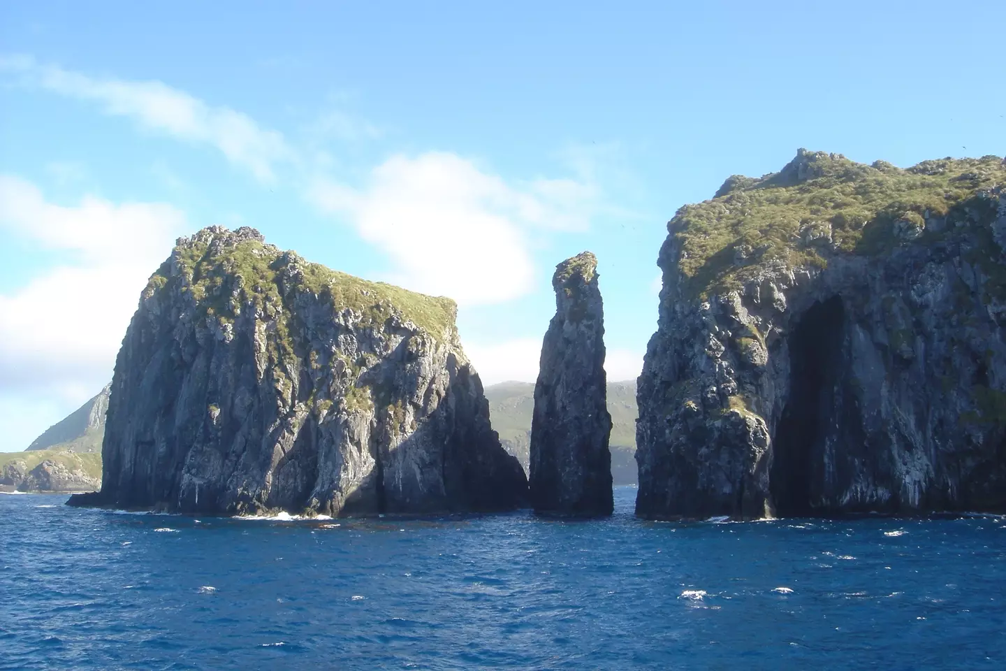It's near impossible to gain access to the island (Creative Commons Attribution-ShareAlike 3.0 IGO/Ron Van Oers/UNESCO)
