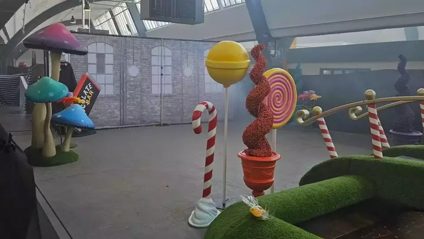 As hundreds of kids attended the venue with their families, they were shocked to walk into an 'abandoned, empty warehouse'.