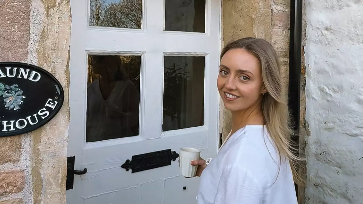 Woman ‘creeped out’ after making two horrifying discoveries while renovating new house