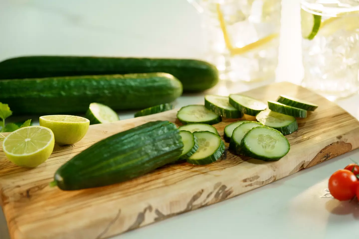 The whiff of cucumbers apparently gets the ladies going.