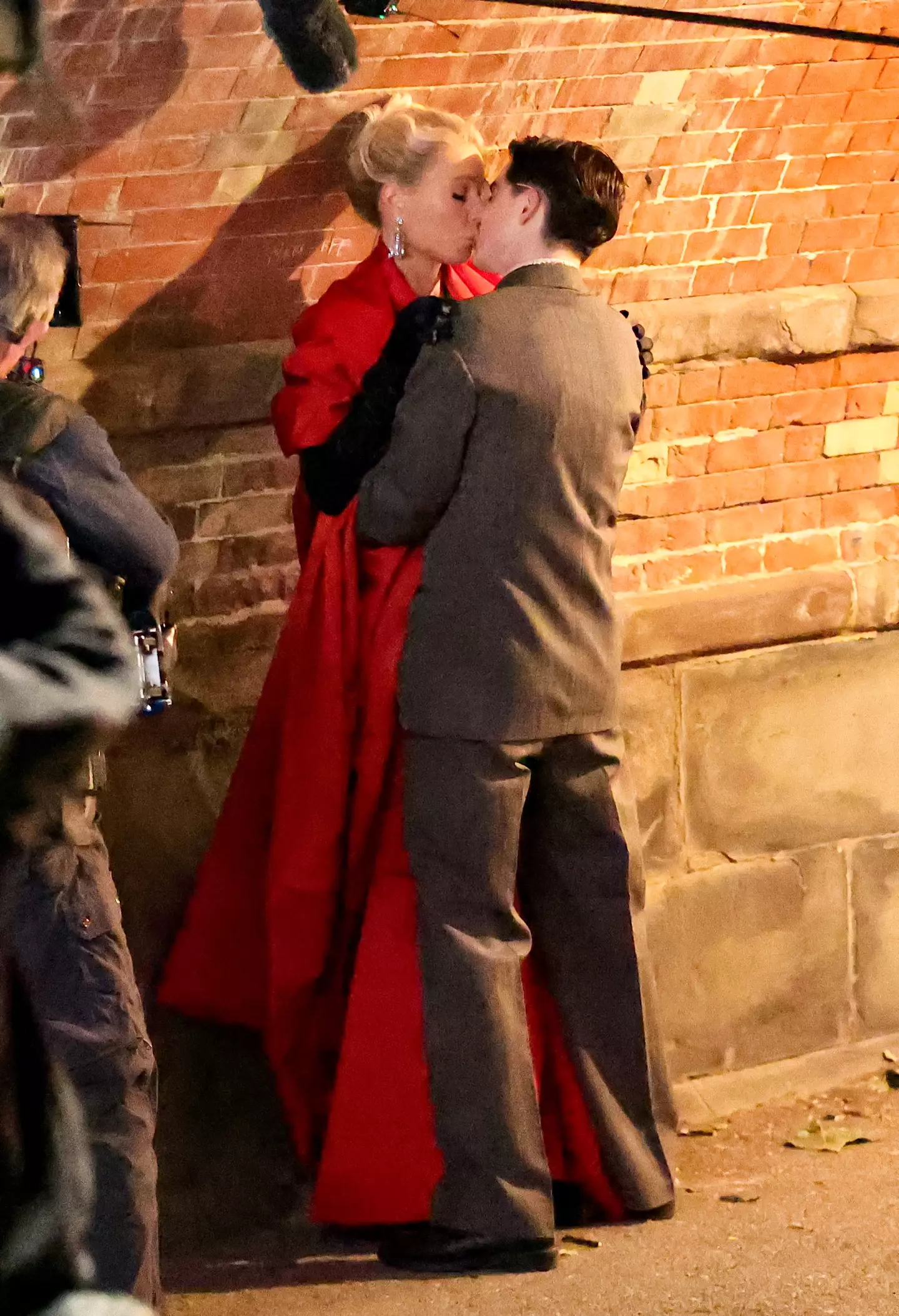 Gwyneth Paltrow and Timothée Chalamet seen locking lips while filming in New York (Jose Perez/Bauer-Griffin/GC Images)