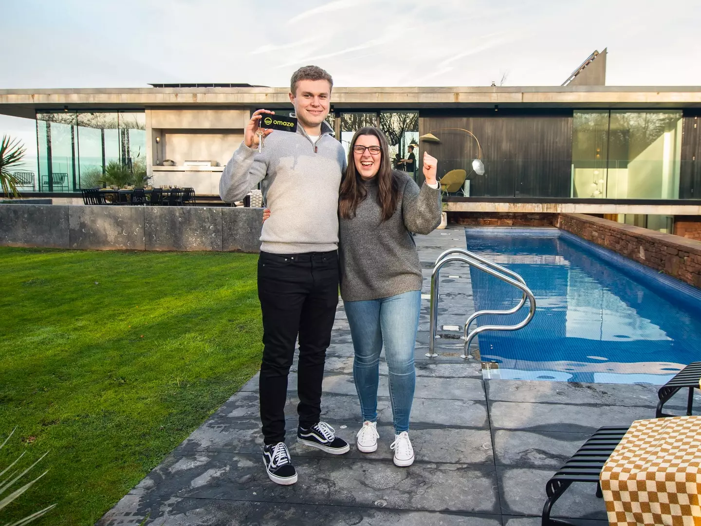 Lauren and her partner Ryan have a lot to celebrate (Omaze/SWNS)