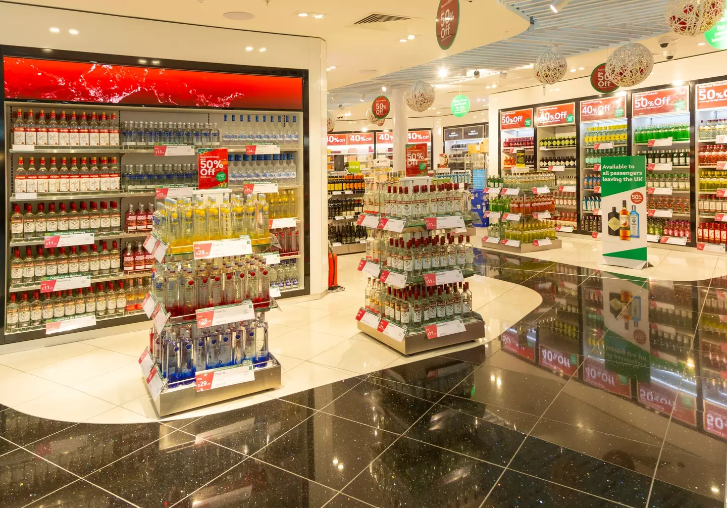 Duty free gives you cheap offers on booze (Geography Photos/Universal Images Group via Getty Images)