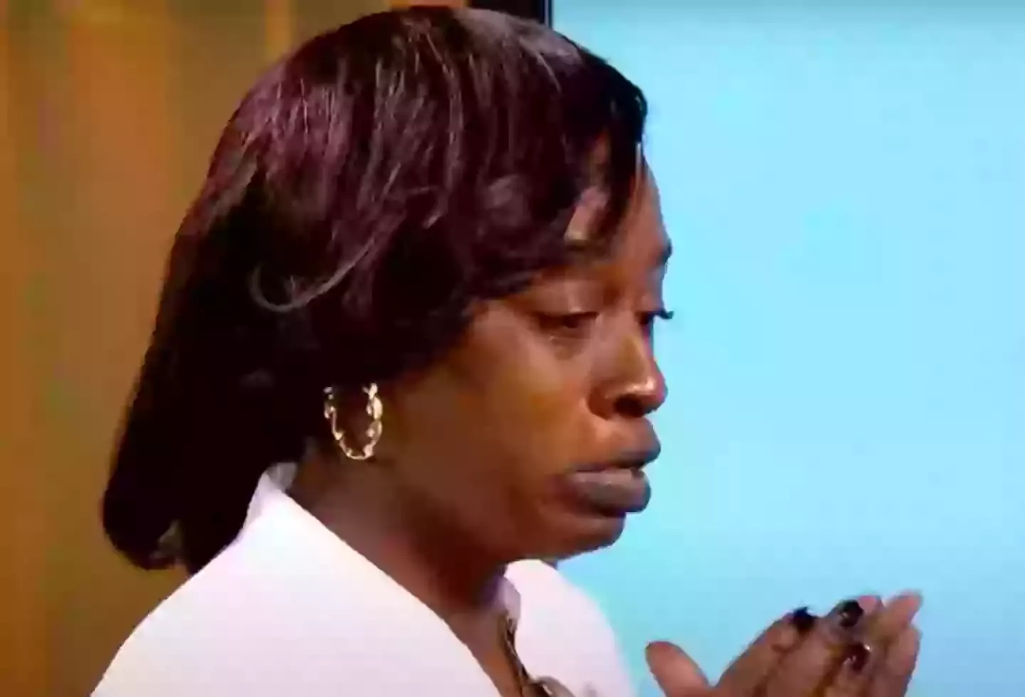 Karen was given a steak dinner for her sorrows. (Inside Edition)