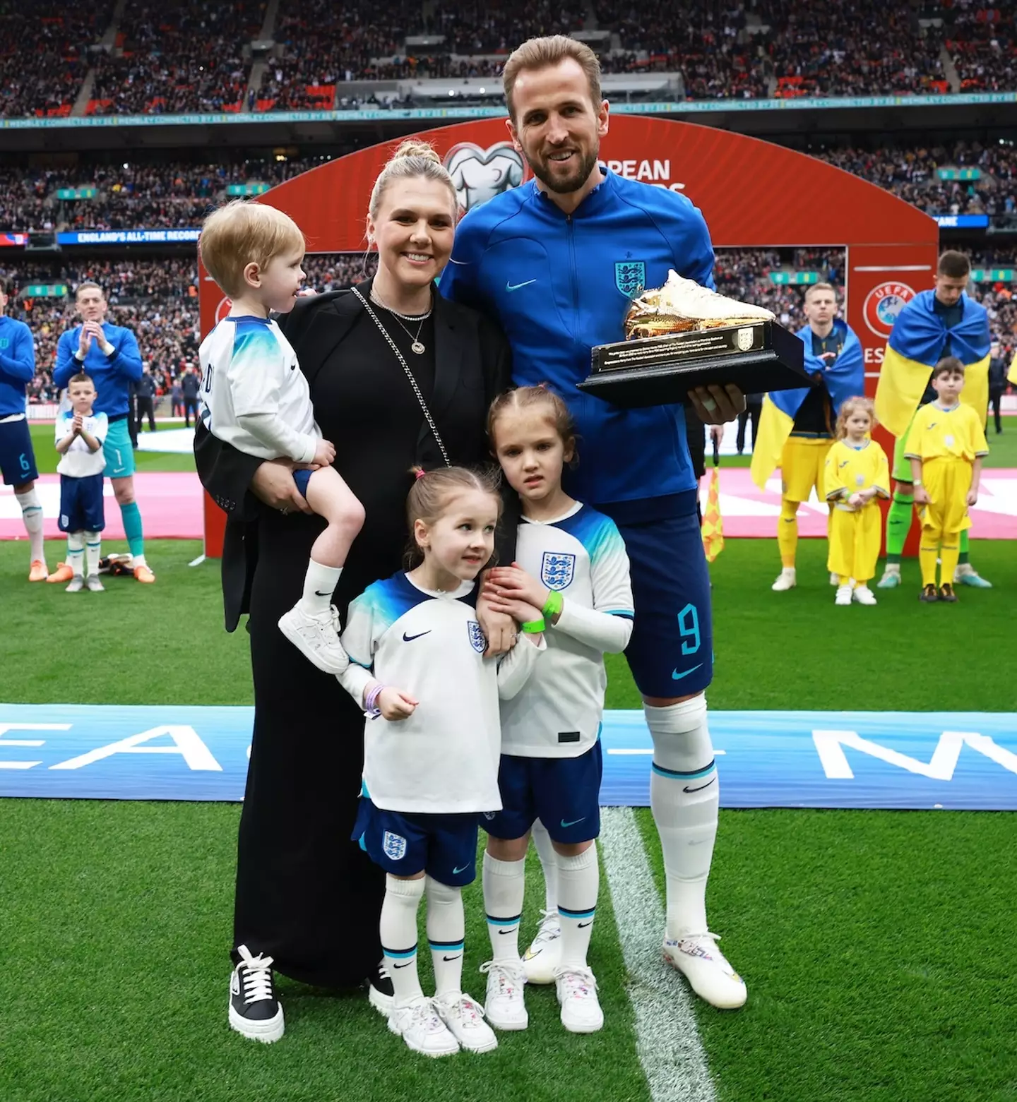Harry, his wife and his youngest son were not in the vehicle. (Eddie Keogh - The FA/The FA via Getty Images)