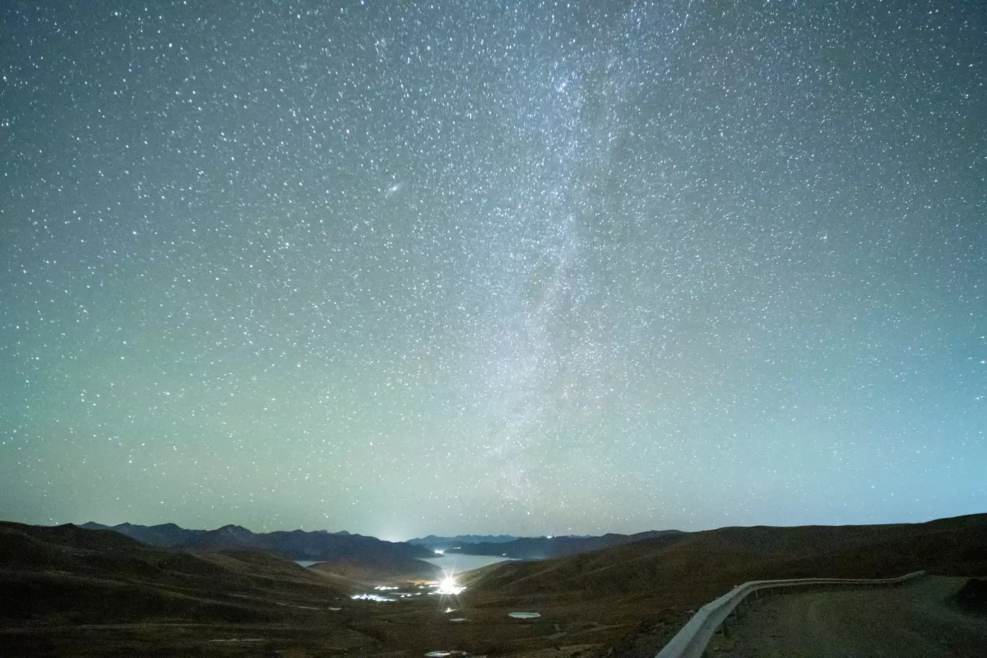 The Geminid Meteor Shower is at its peak (Jiang Feibo/China News Service/VCG via Getty Images)