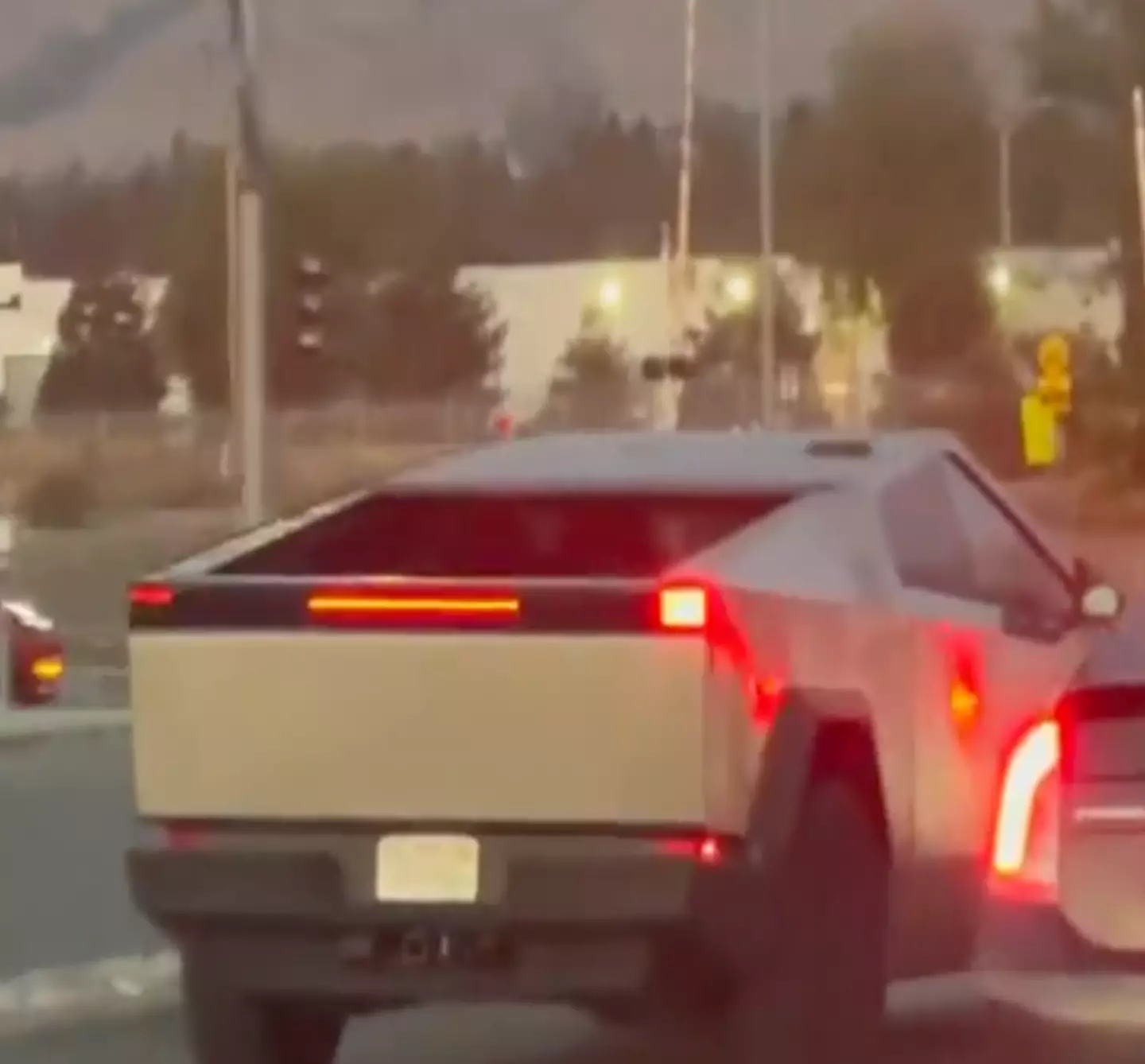 People are confused by the vehicle's brake lights, which are incredibly similar to its LED taillight.
