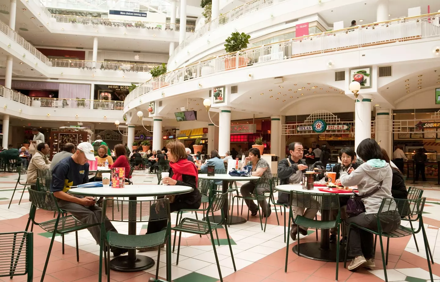 People who eat in food courts are expected to clean up their own rubbish.