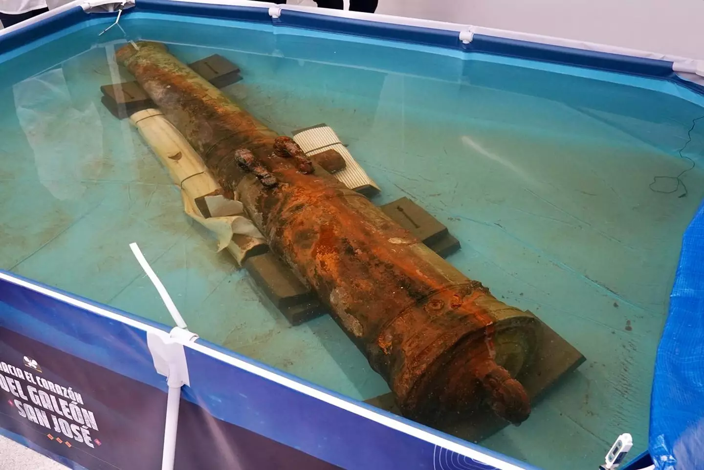 A massive cannon was also recovered (Ministerio de Cultura)