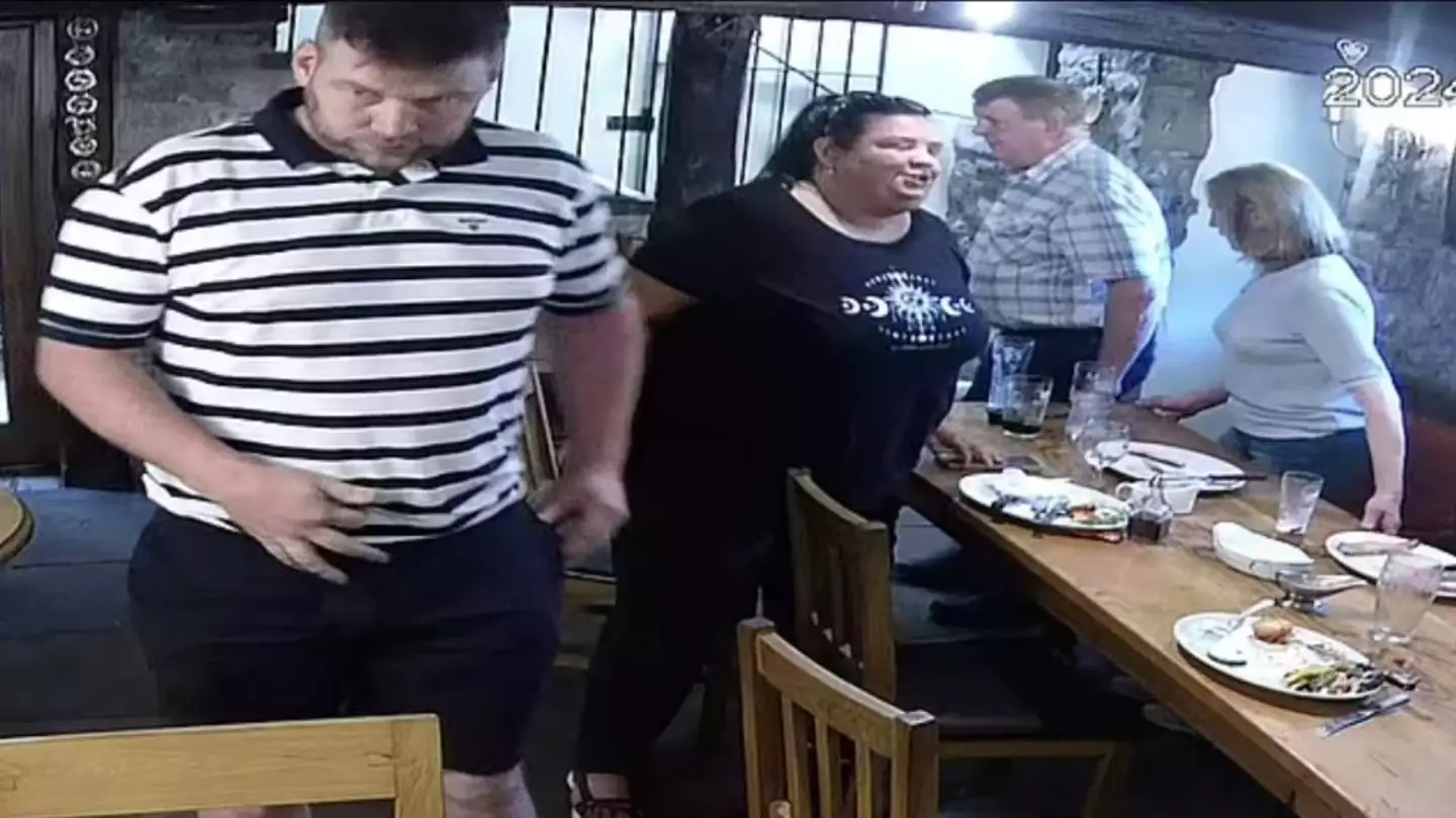 The punters were blasted online by the pub (Facebook/The Horse and Jockey)