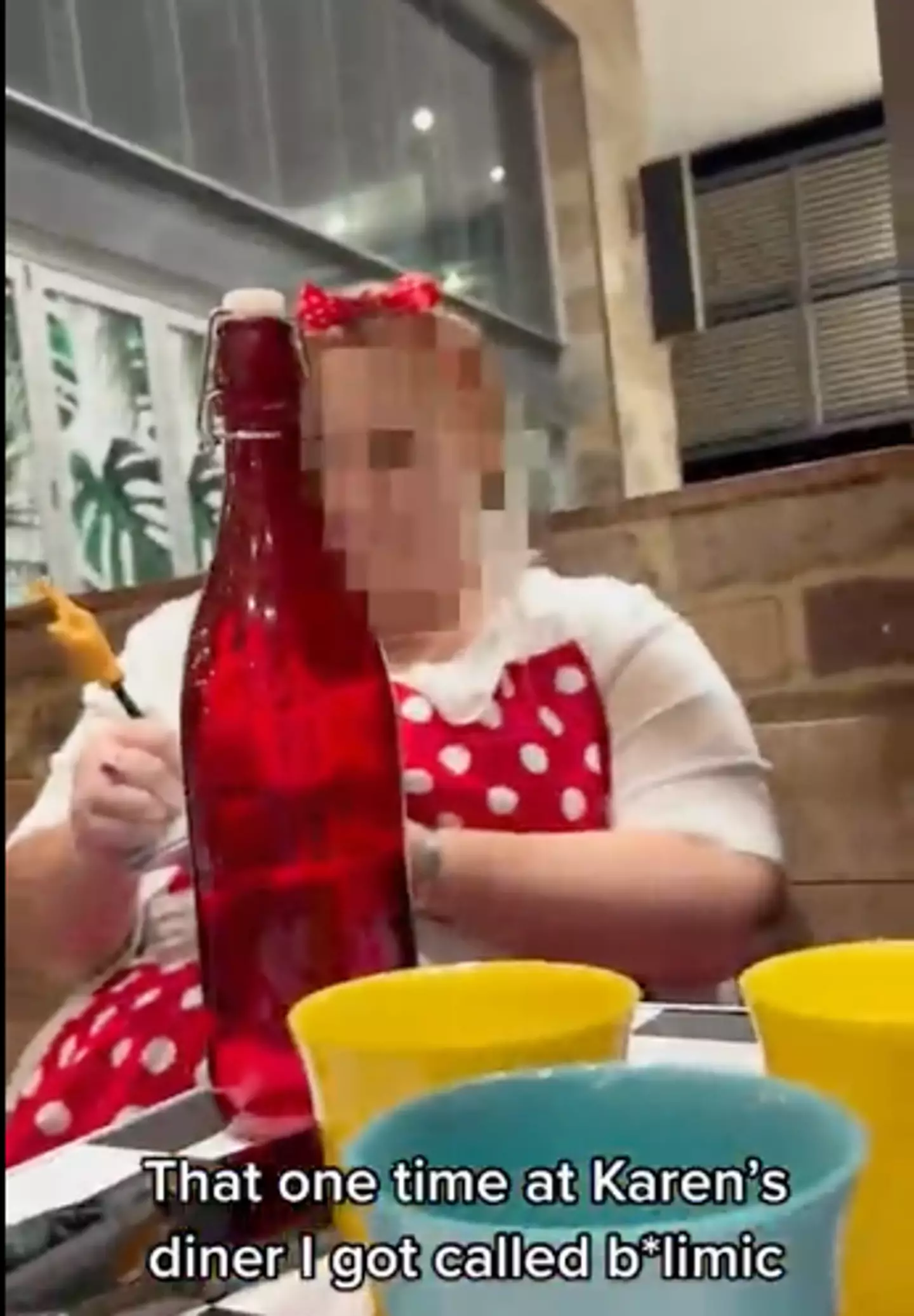 Cherry Hart was called 'bulimic' after she ordered a waffle bowl and cocktail.