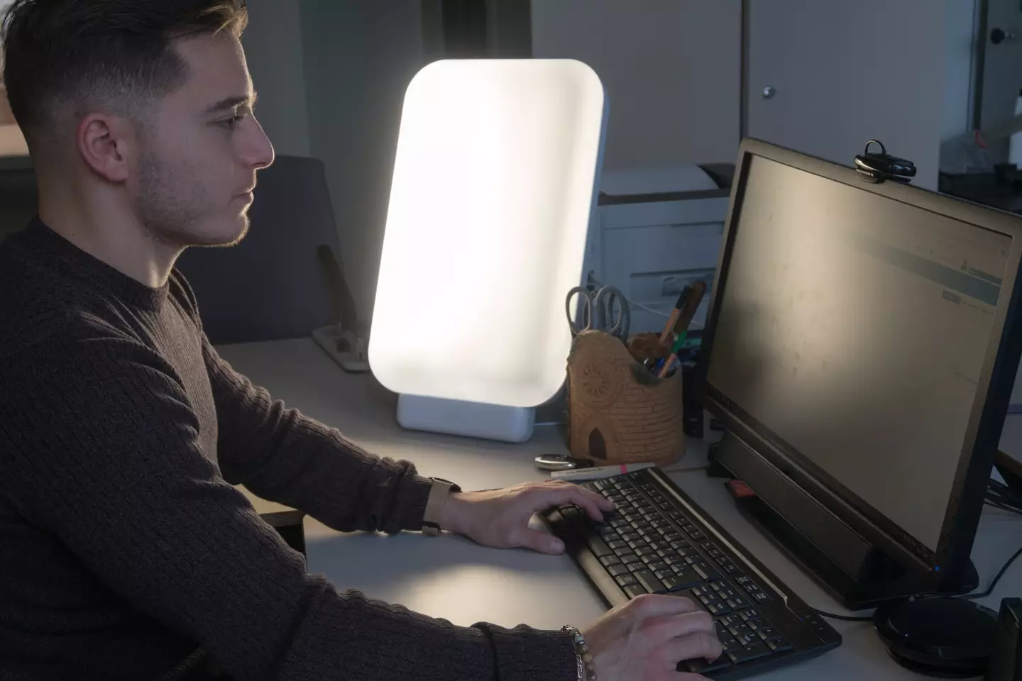 Light boxes are often used by those with SAD (Getty Stock Image)