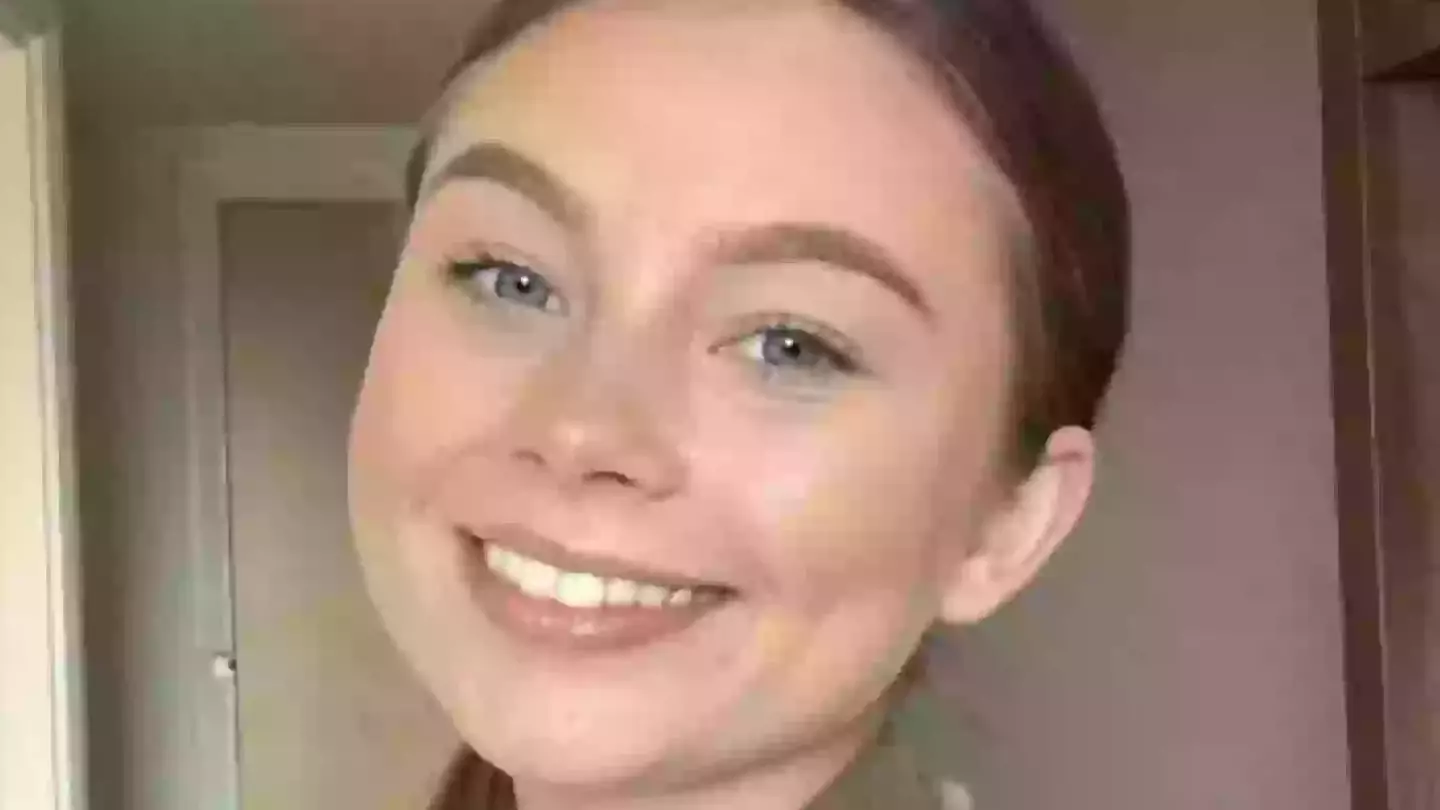 Soldier, 19, found dead after being sent ‘3,600 texts in a month’ by boss was also ‘pinned down by officer trying to kiss her’